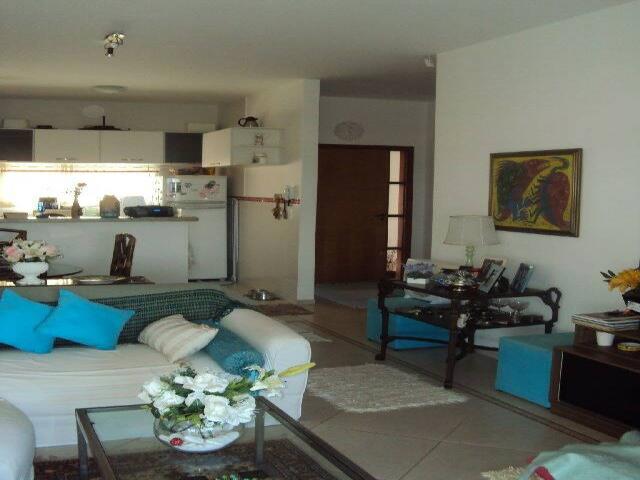 #CsASP 001 - Casa para Venda em Águas de São Pedro - SP
